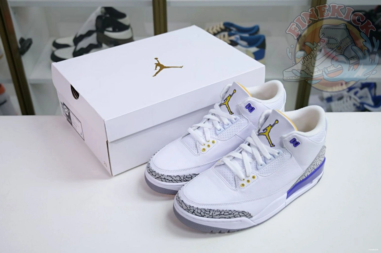 RETRO OG JORDAN AIR 3 1008